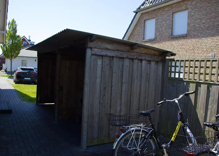 Inselblume 09 - An Der Reiterkoppel Auf Fehmarn * Neue Tiefe Fehmarn